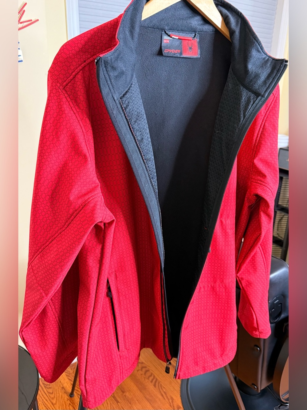 Beautiful Spyder Men’s Red Performance Softshell Jacket with Black Lining